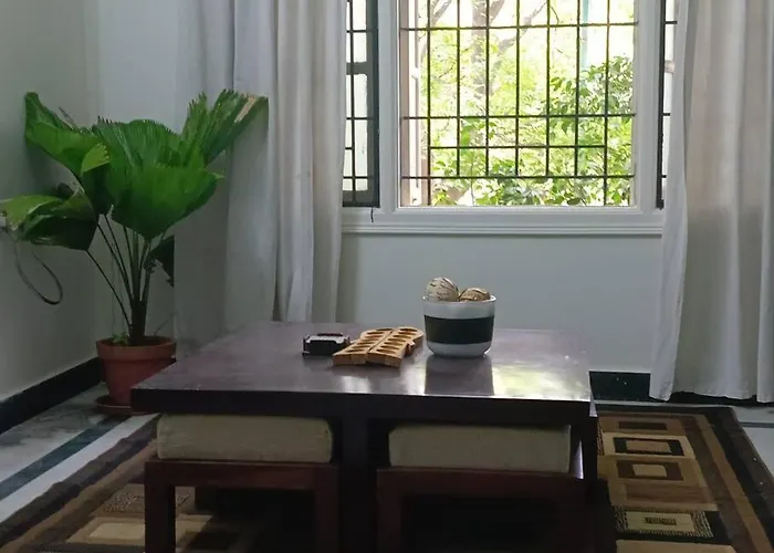 Appartement à 2 Chambres à Coucher